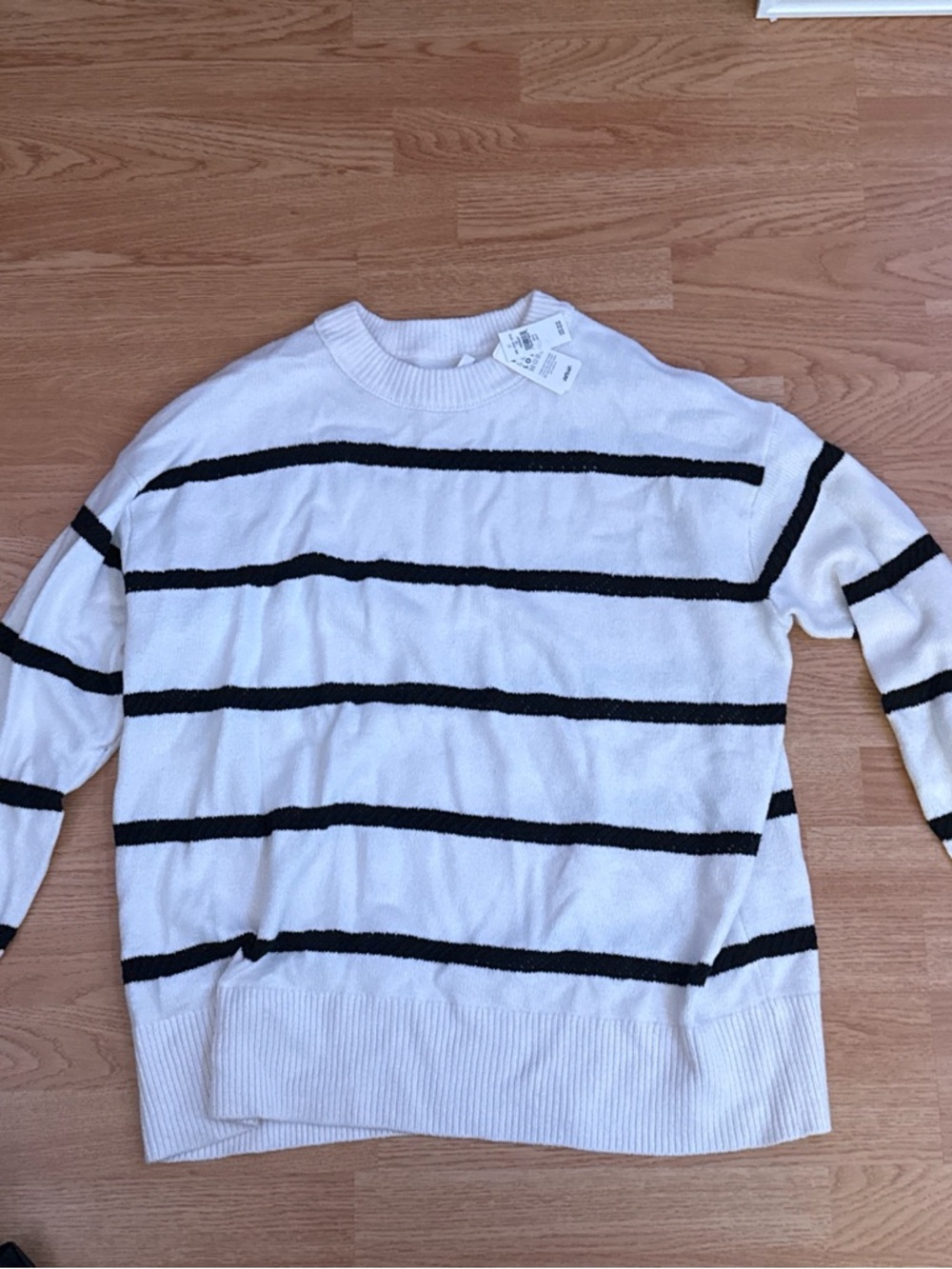 aerie White Crewneck Sweater with Black Stripes